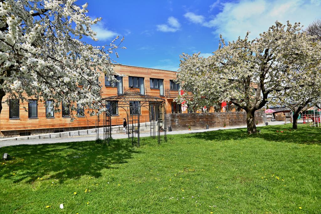 Pension Jezerna Zduchovice Экстерьер фото